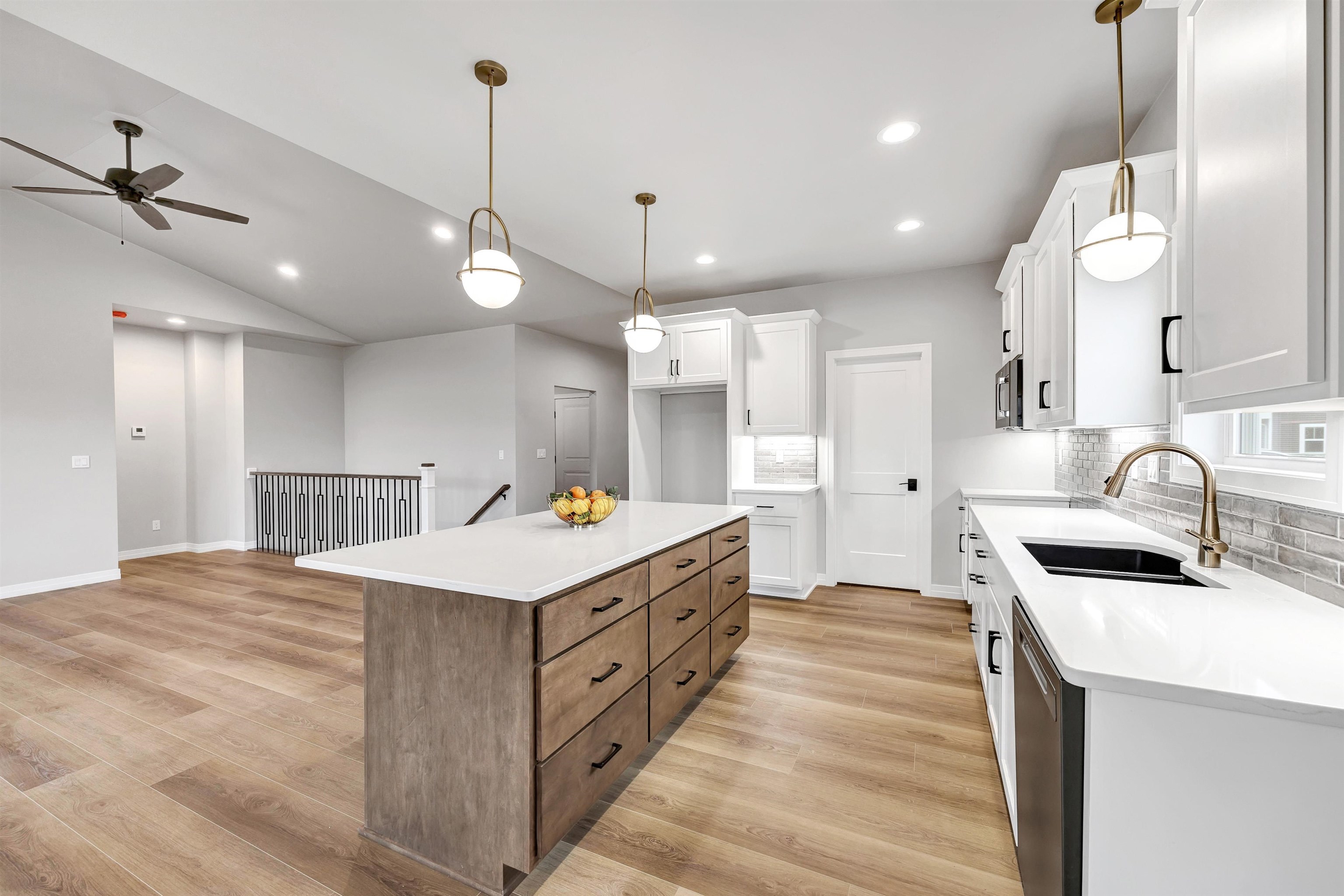 1266 Autumn Field Lane De Pere, WI 54115 - Photo 11 of 25