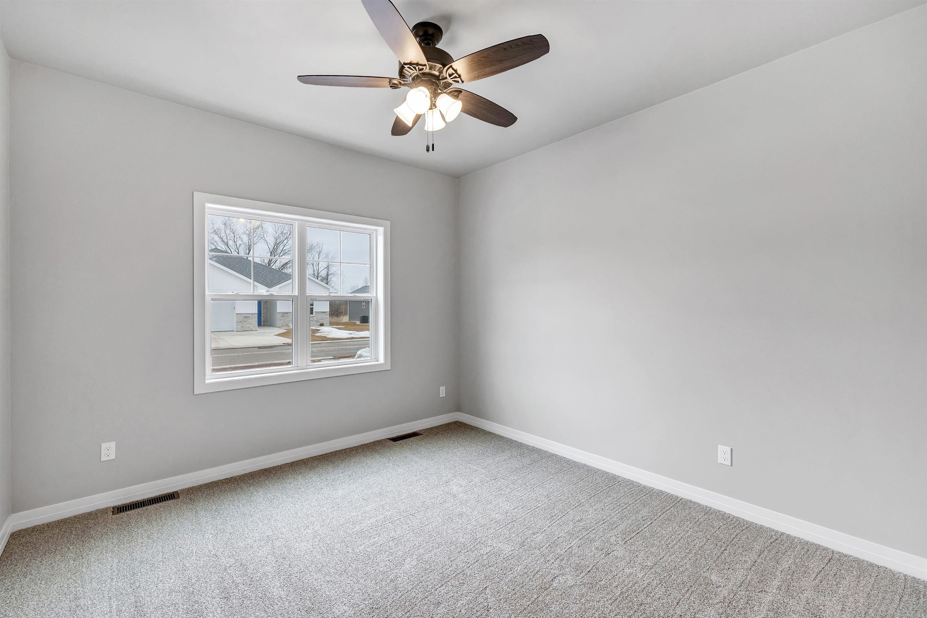 1266 Autumn Field Lane De Pere, WI 54115 - Photo 22 of 25