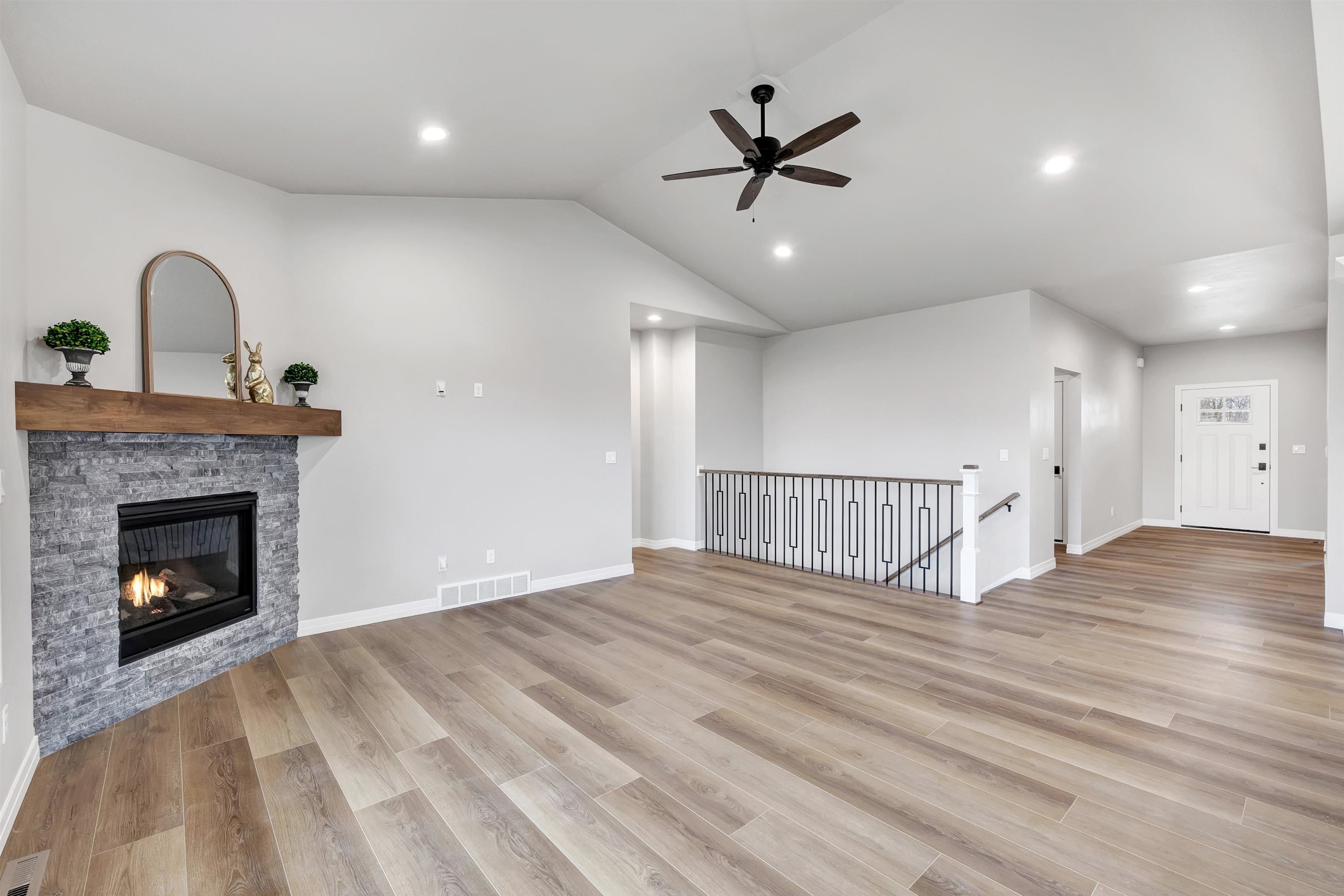 1266 Autumn Field Lane De Pere, WI 54115 - Photo 6 of 25