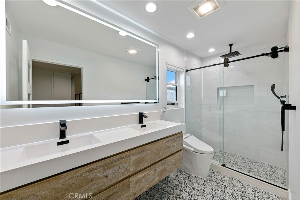 24411 Highlander Road West Hills, CA 91307 - Photo 21 of 43