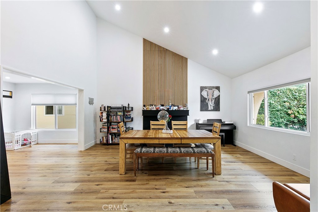 24411 Highlander Road West Hills, CA 91307 - Photo 4 of 43