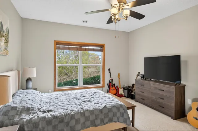 $254,900 | 1099 Barclay Street, St. Paul, MN 55106