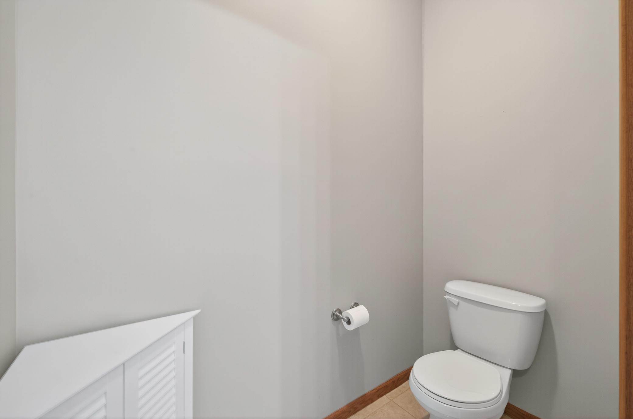 1099 Barclay Street St. Paul, MN 55106 - Photo 19 of 29