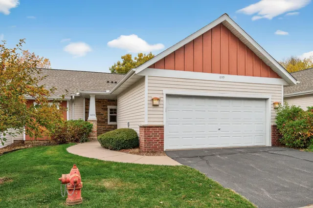 $254,900 | 1099 Barclay Street, St. Paul, MN 55106