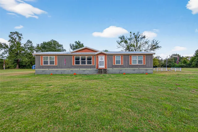 $525,000 | 10715 Bozeman Ferry Road, Midway, TX 75852