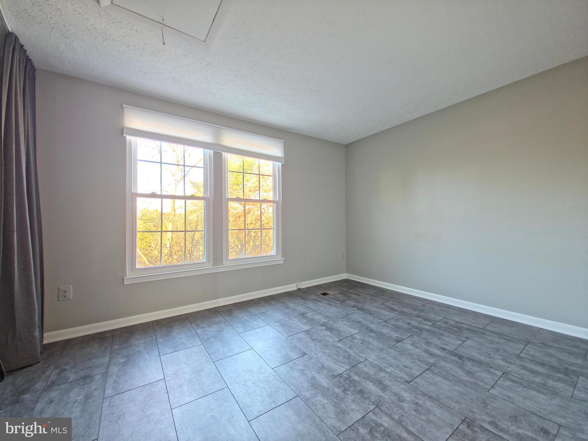 1640 Fieldthorn Drive Reston, VA 20194 - Photo 13 of 27