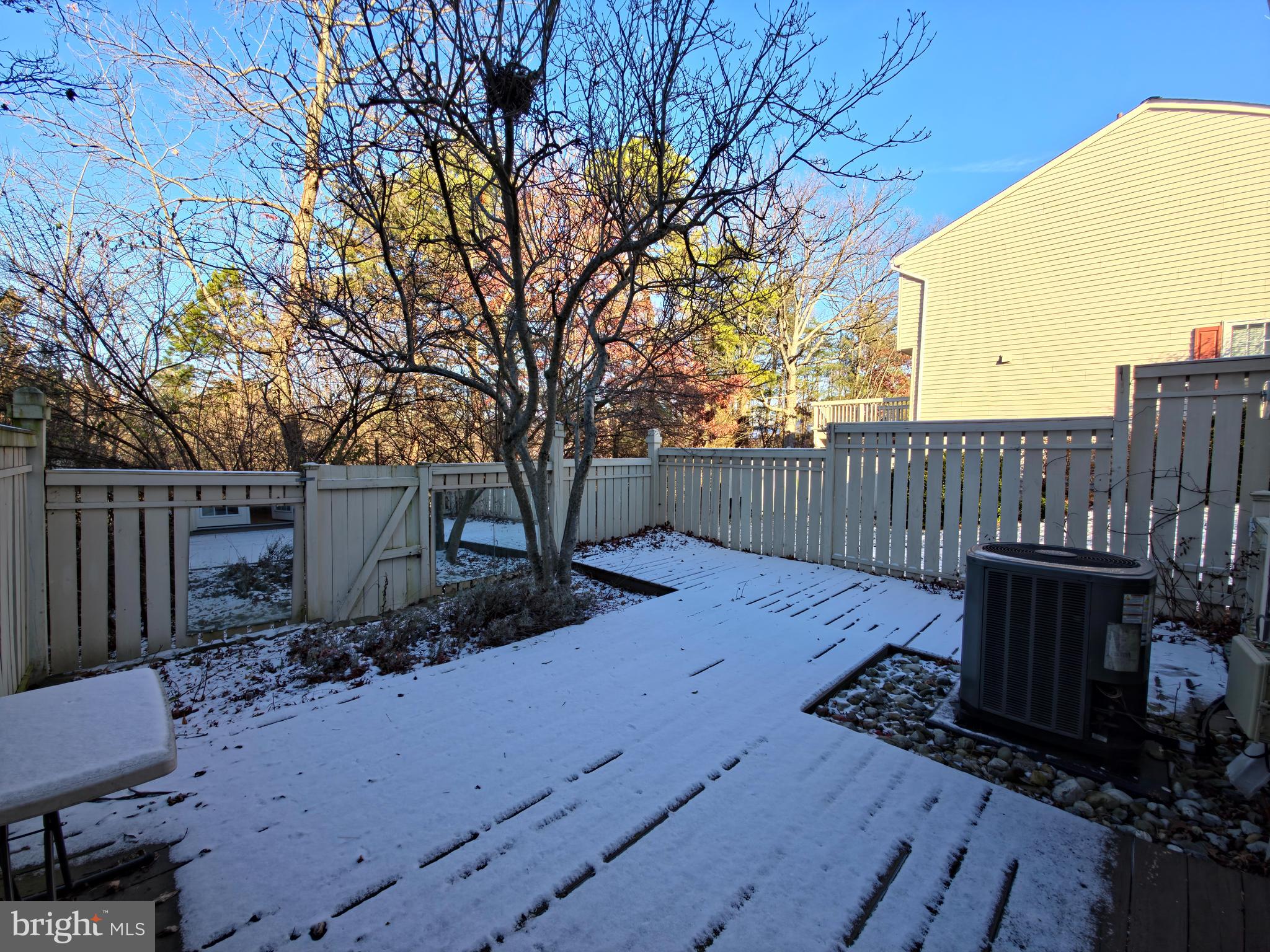 1640 Fieldthorn Drive Reston, VA 20194 - Photo 23 of 27