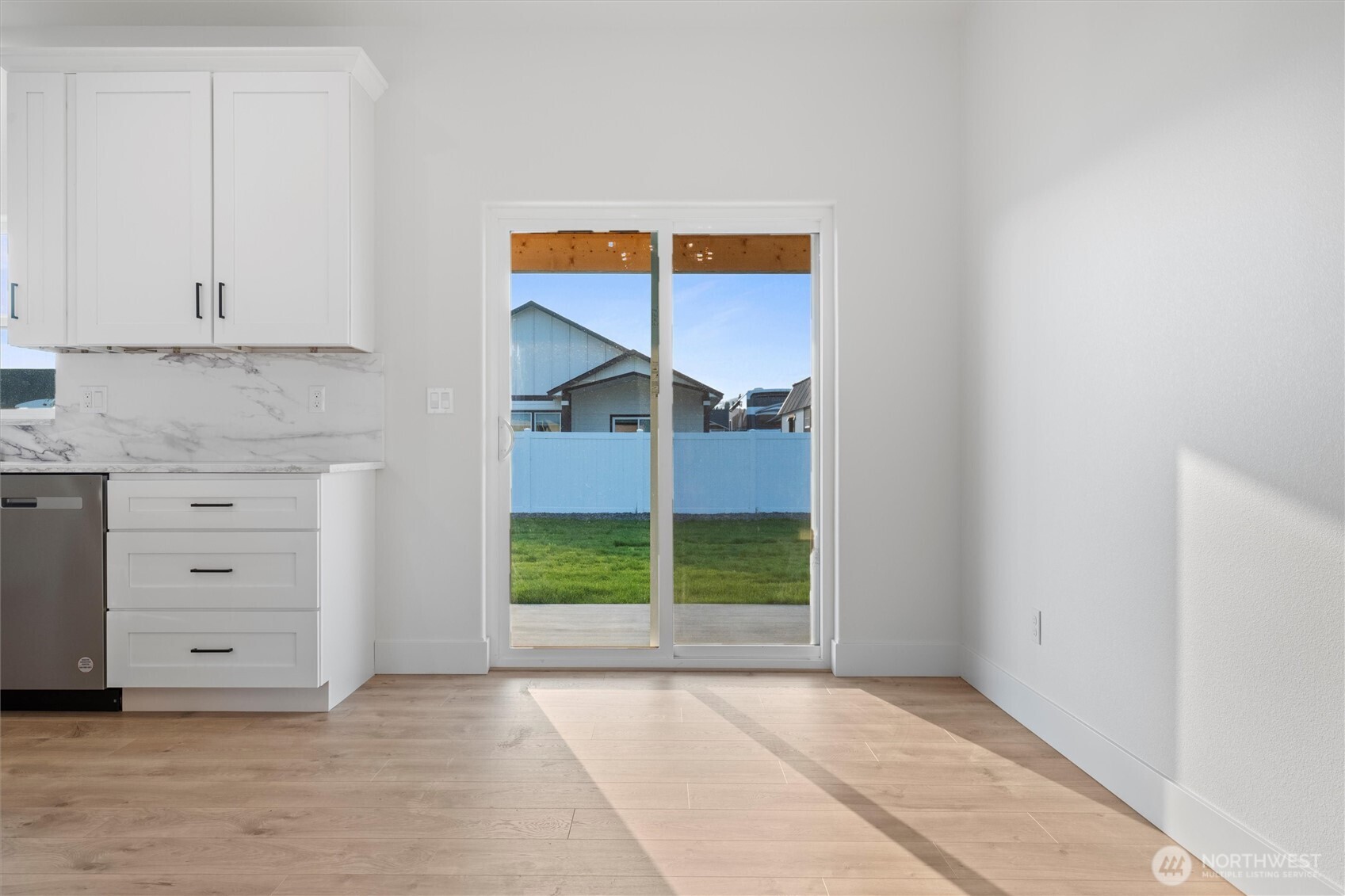 2391 Hunters Street Ephrata, WA 98823 - Photo 8 of 40 a view of an empty room with a window