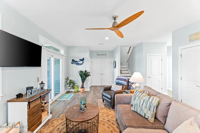 $2,175,000 | 2112 Shore Line Drive, Topsail Beach, NC 28445