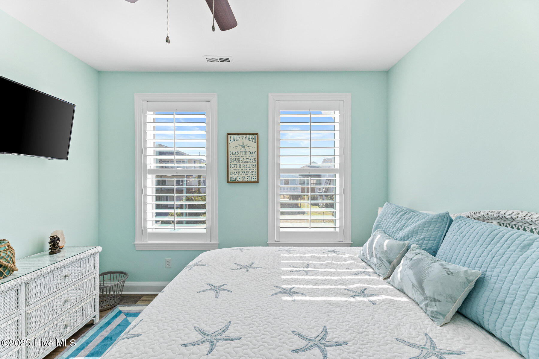 2112 Shore Line Drive Topsail Beach, NC 28445 - Photo 37 of 79 034_2112_shoreline_dr_-34_430