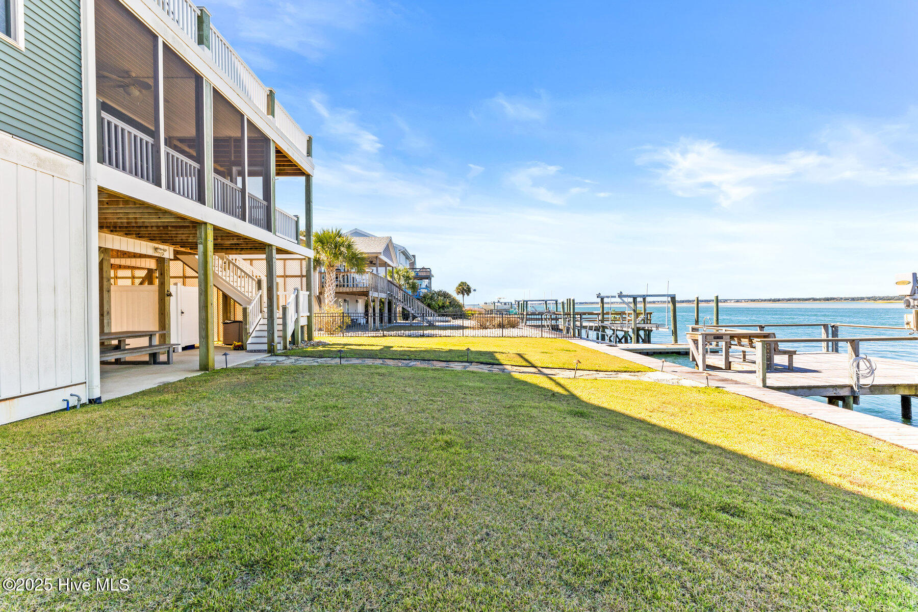 2112 Shore Line Drive Topsail Beach, NC 28445 - Photo 47 of 79 046_2112_shoreline_dr_-46_203