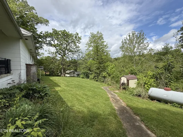 $209,909 | 9100 Highway 131, Washburn, TN 37888