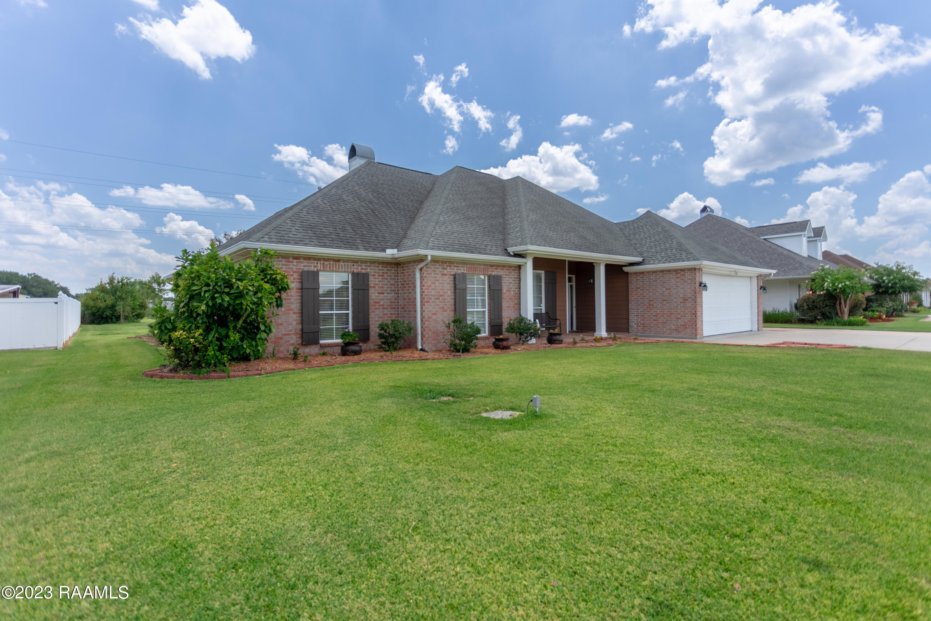 117 Symphony Place Duson, LA 70529 - Photo 3 of 35 Gallery Image 3