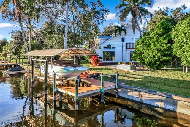 $950,000 | 1787 Seafan Circle, North Fort Myers, FL 33903