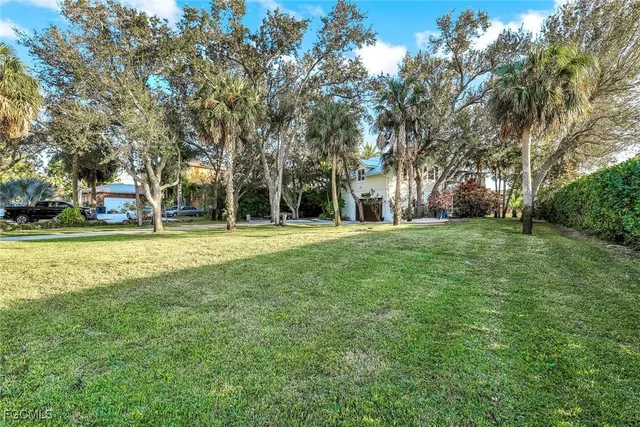 $950,000 | 1787 Seafan Circle, North Fort Myers, FL 33903