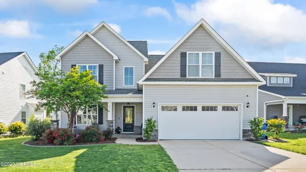 $2,400 | 111 Emerson Lane, Sneads Ferry, NC 28460