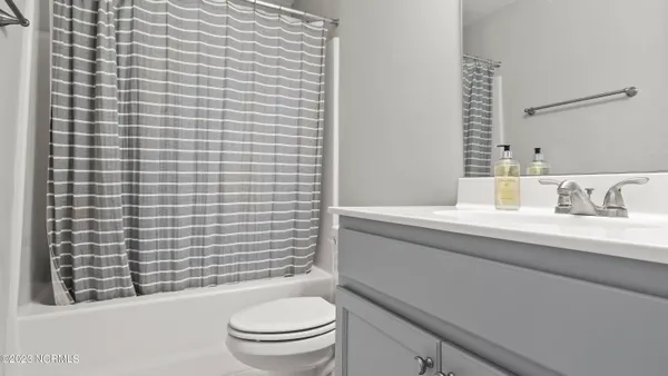 $2,400 | 111 Emerson Lane, Sneads Ferry, NC 28460