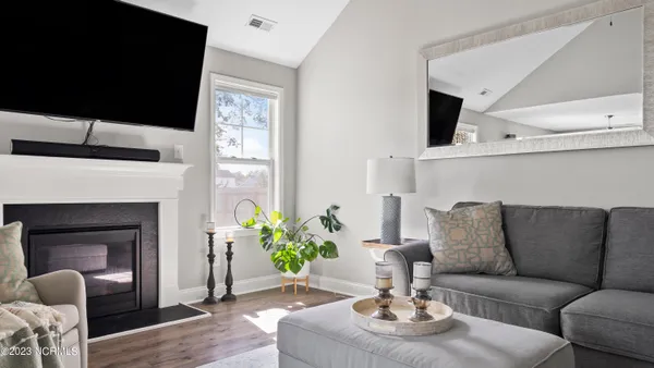 $2,400 | 111 Emerson Lane, Sneads Ferry, NC 28460