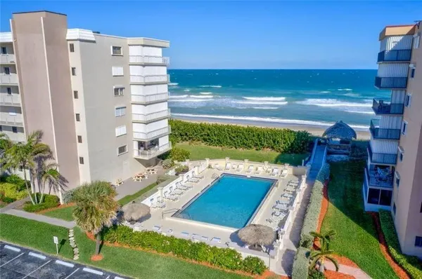$2,200 | 10102 South Ocean Drive, Unit 107, Jensen Beach, FL 34957
