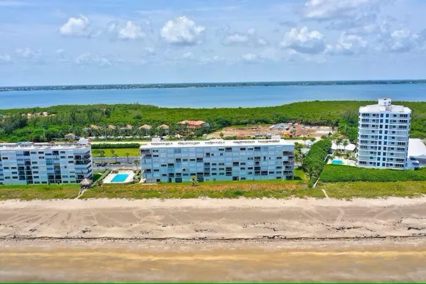 $2,200 | 10102 South Ocean Drive, Unit 107, Jensen Beach, FL 34957