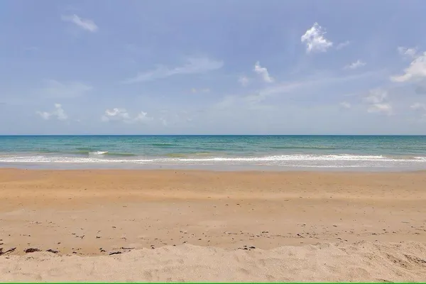 $2,200 | 10102 South Ocean Drive, Unit 107, Jensen Beach, FL 34957