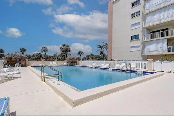 $2,200 | 10102 South Ocean Drive, Unit 107, Jensen Beach, FL 34957