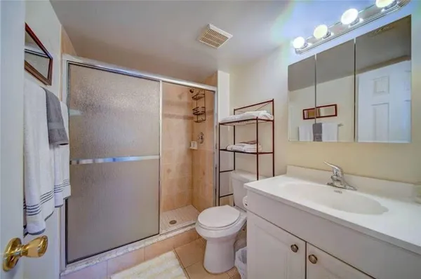 $2,200 | 10102 South Ocean Drive, Unit 107, Jensen Beach, FL 34957