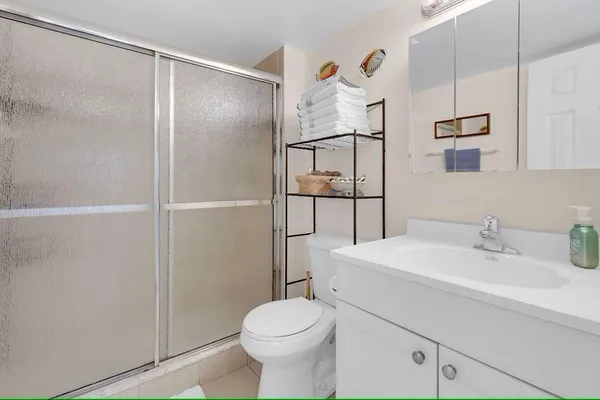 $2,200 | 10102 South Ocean Drive, Unit 107, Jensen Beach, FL 34957