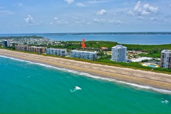 $2,200 | 10102 South Ocean Drive, Unit 107, Jensen Beach, FL 34957