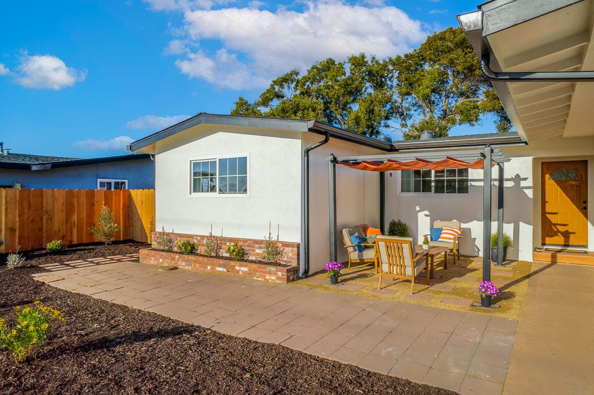 3173 Shuler Circle Marina, CA 93933 - Photo 6 of 55 a backyard of a house