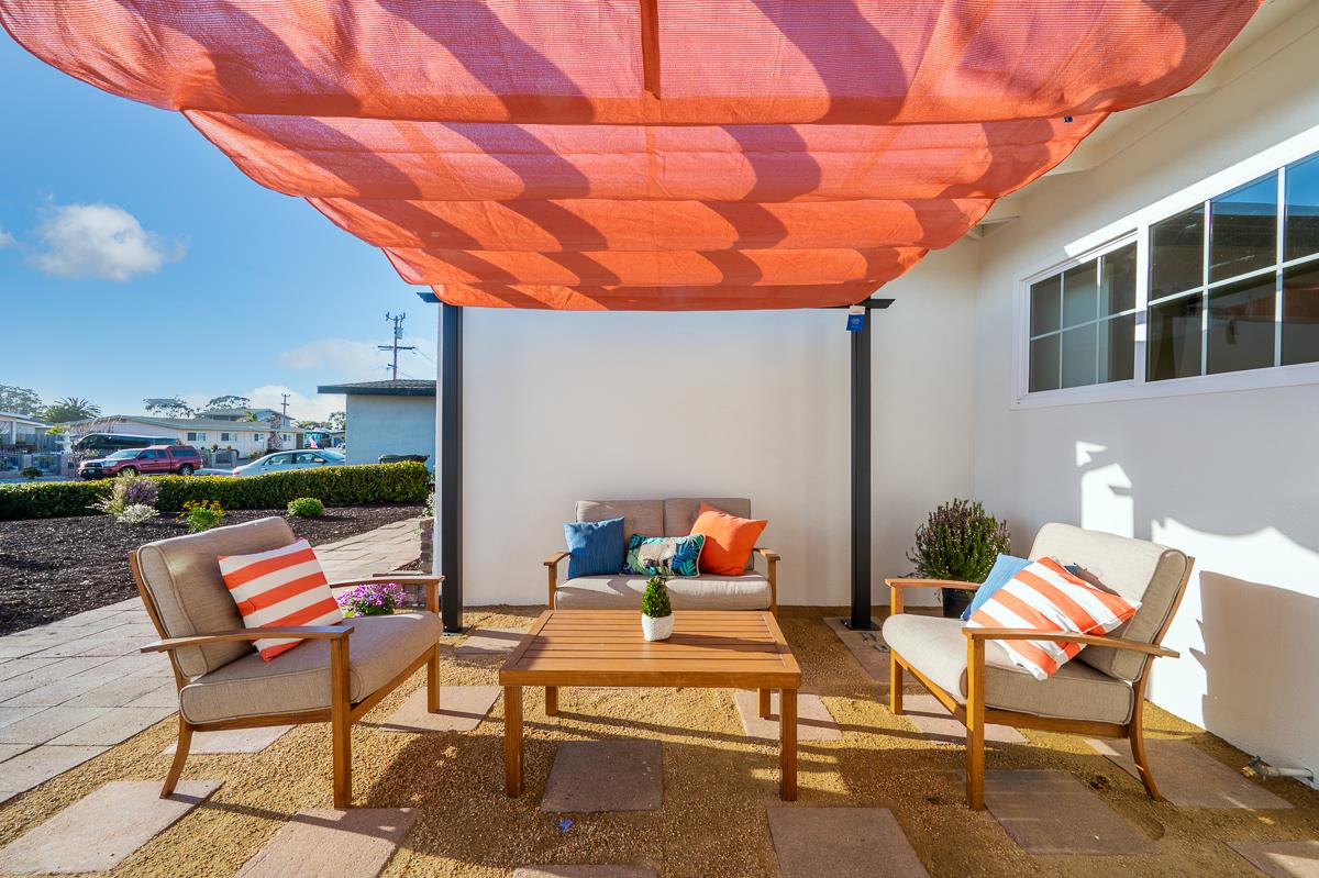 3173 Shuler Circle Marina, CA 93933 - Photo 7 of 55 a outdoor space with the view of sitting space