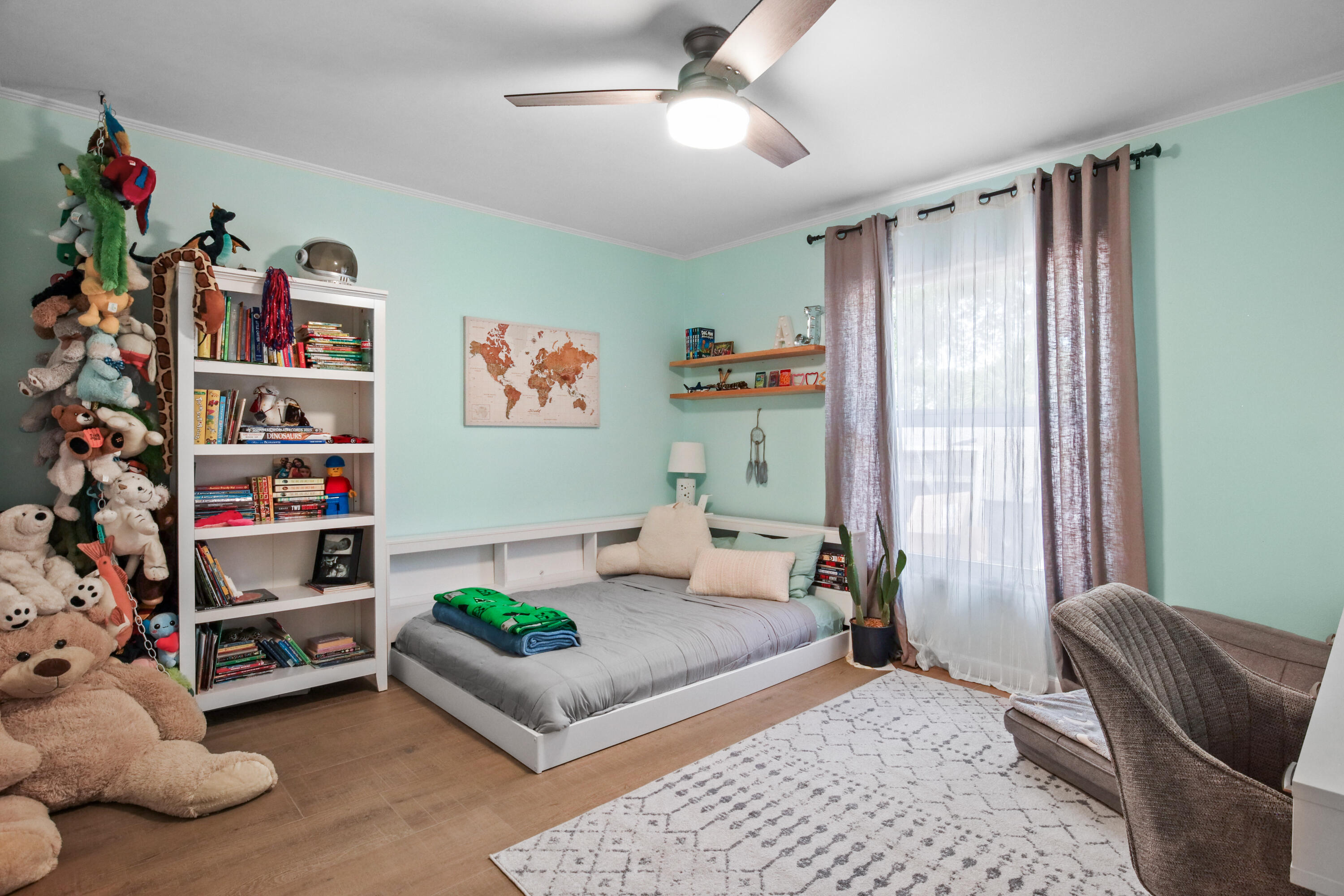 2021 Northwest 15th Place Delray Beach, FL 33445 - Photo 25 of 44 3rd bedroom