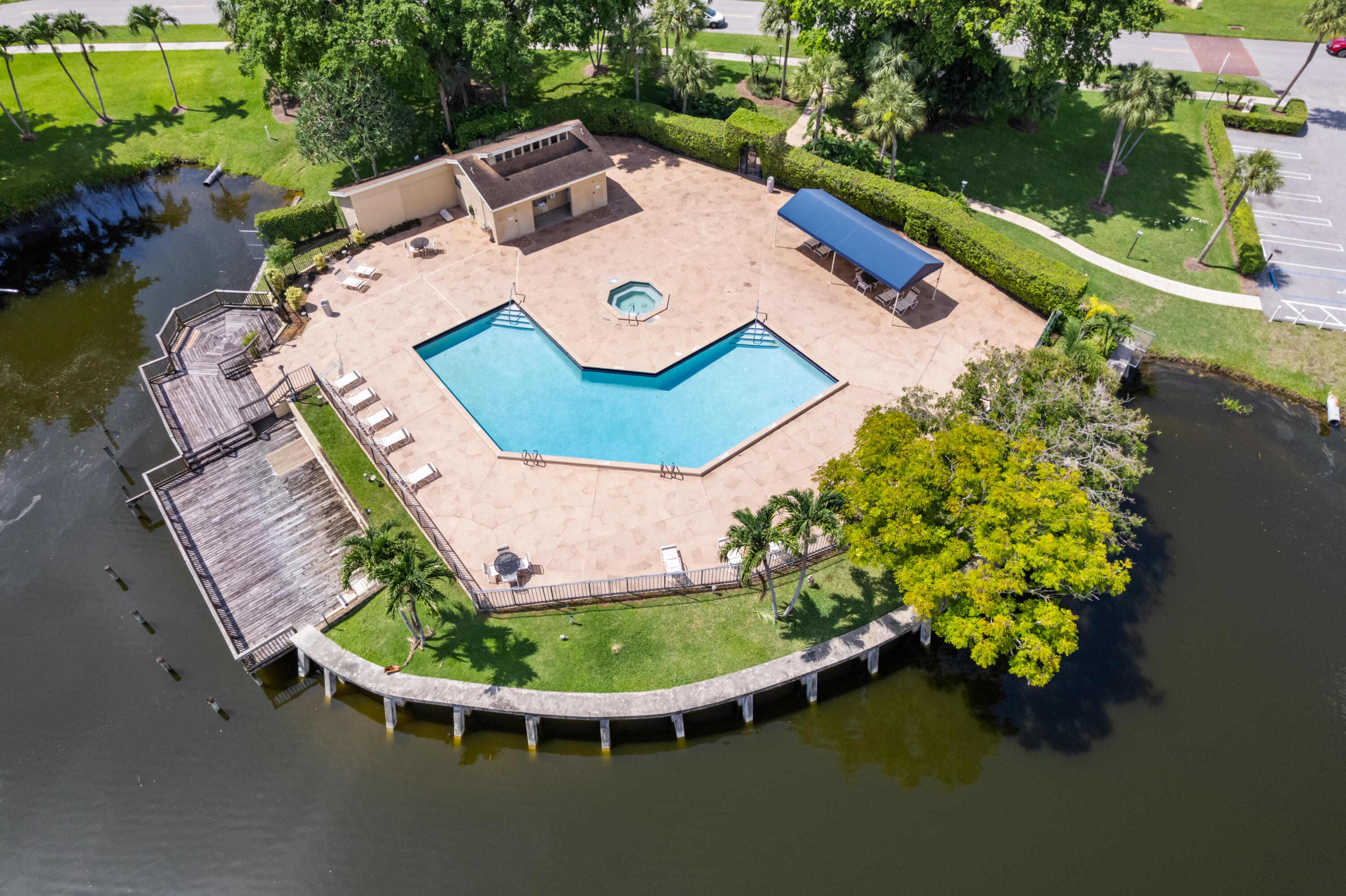 2021 Northwest 15th Place Delray Beach, FL 33445 - Photo 31 of 44 pool