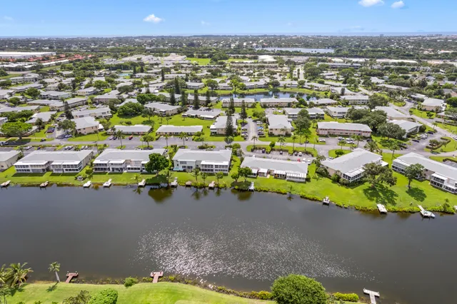 $689,000 | 2021 Northwest 15th Place, Delray Beach, FL 33445