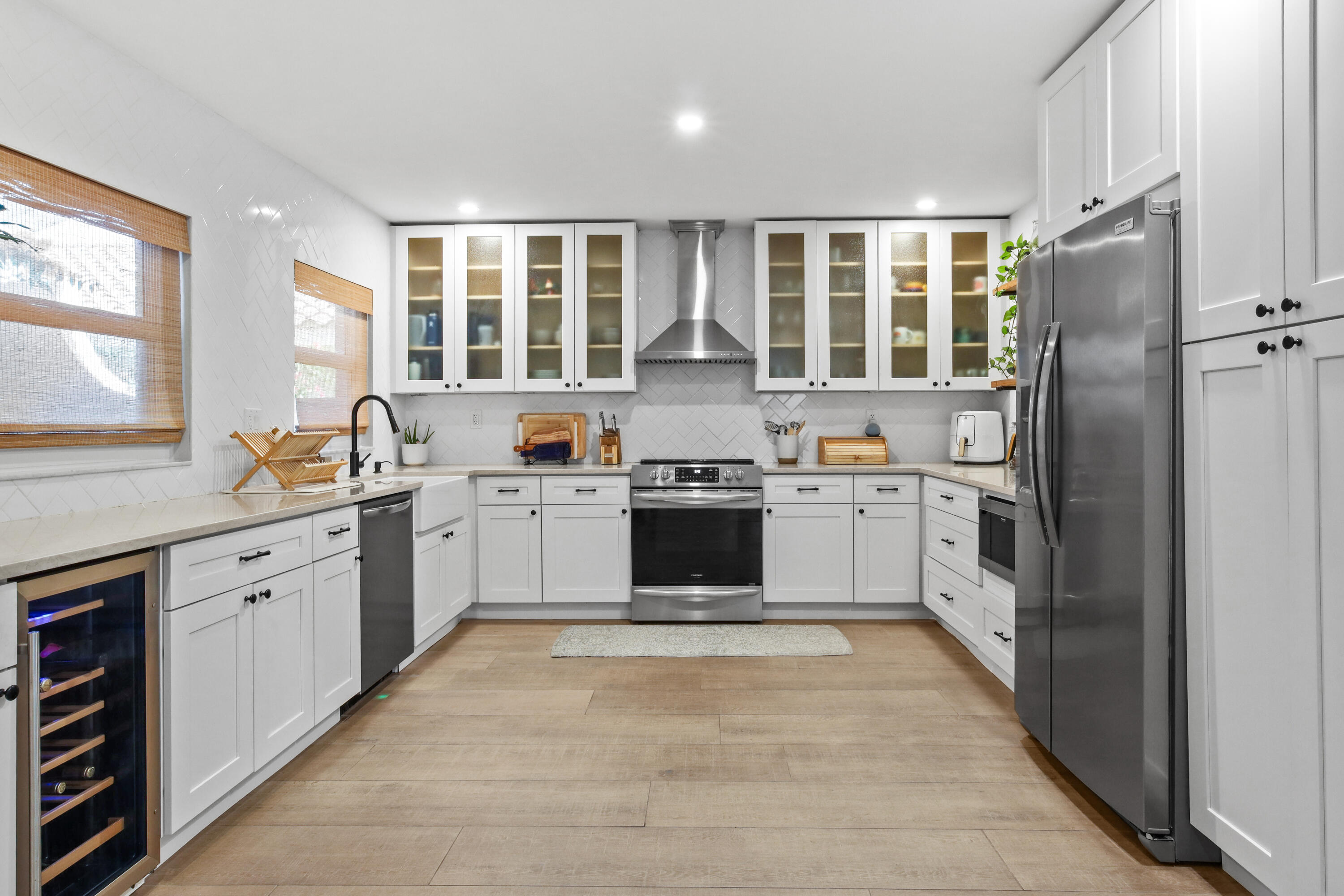 2021 Northwest 15th Place Delray Beach, FL 33445 - Photo 4 of 44 kitchen