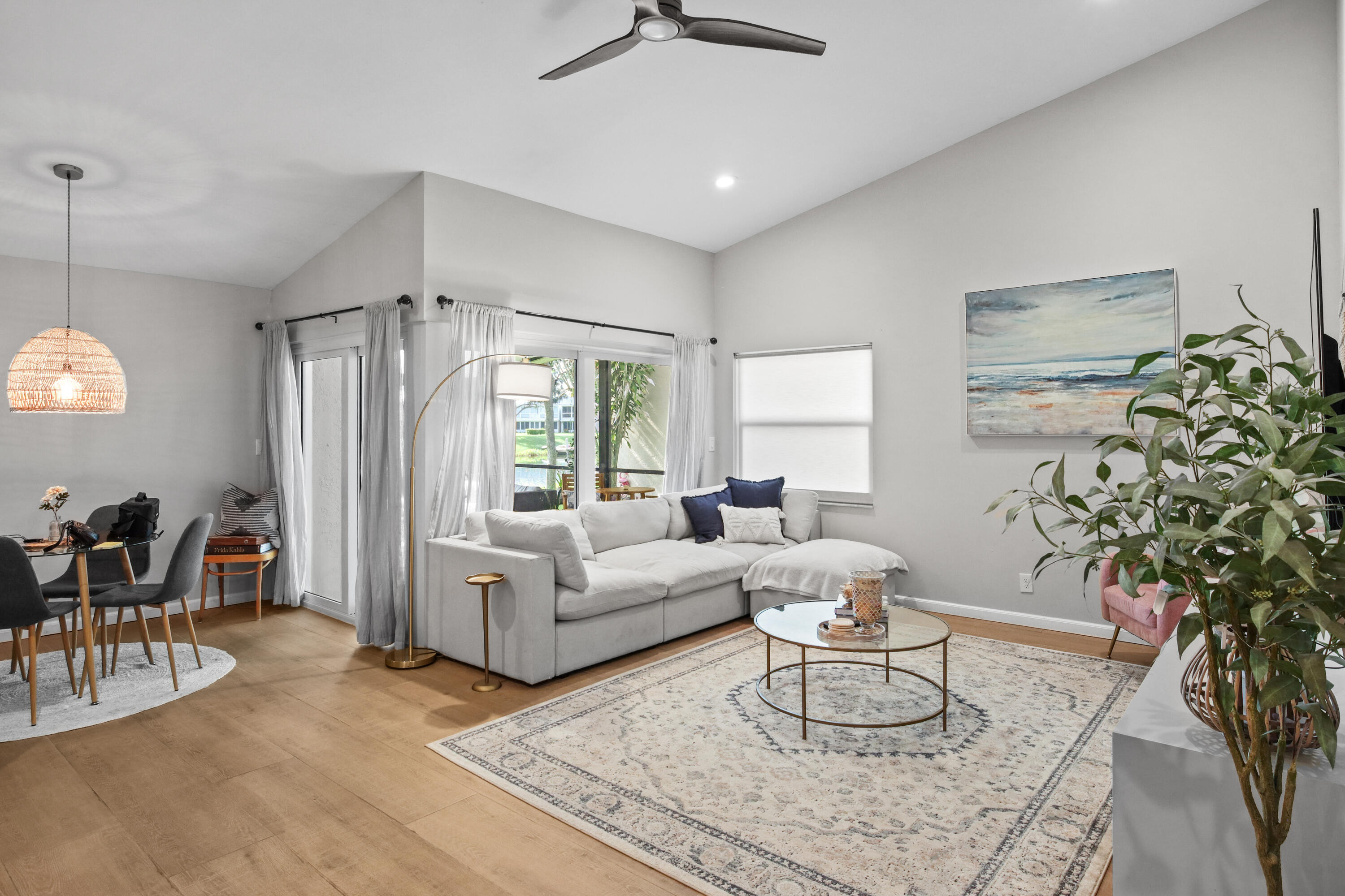 2021 Northwest 15th Place Delray Beach, FL 33445 - Photo 9 of 44 living