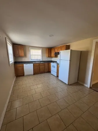 $950 | 1518.5 Albany Street, Brunswick, GA 31520