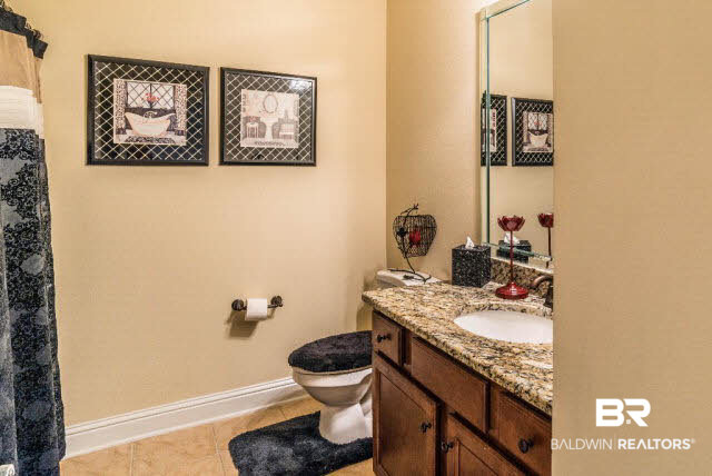 10592 Orkney Way Daphne, AL 36527 - Photo 10 of 24 Bathroom 2