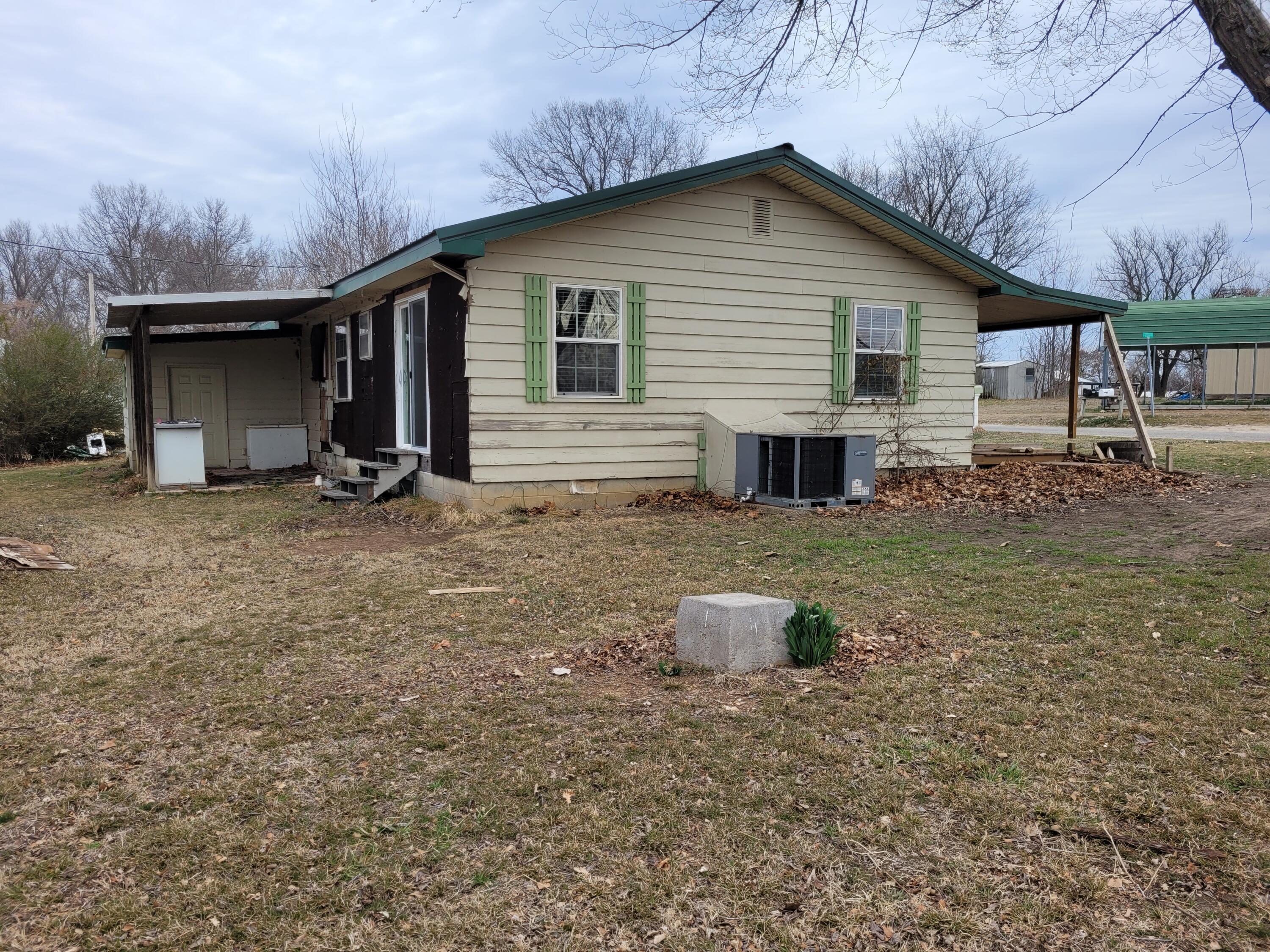 25647 South 585 Road Afton, OK 74331 - Photo 17 of 24 Side View of House
