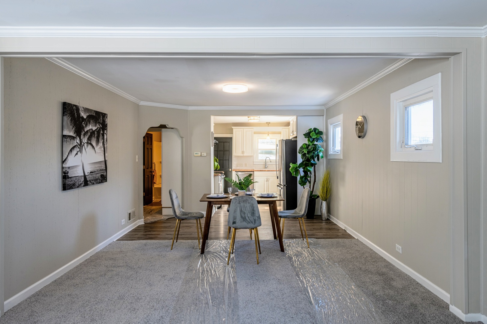 3017 Gabriel Avenue Zion, IL 60099 - Photo 5 of 23 a dining room with furniture and window