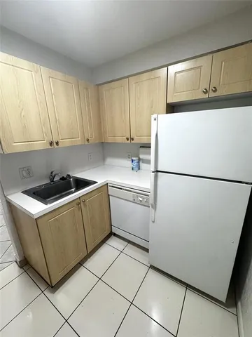 $1,600 | 770 Southeast 2nd Avenue, Unit A107, Deerfield Beach, FL 33441