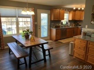 4340 River Road Hickory, NC 28602 - Photo 2 of 11