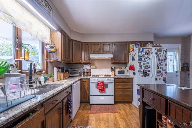 $419,000 | 3039-3041 Oneida Street, Paris, NY 13456