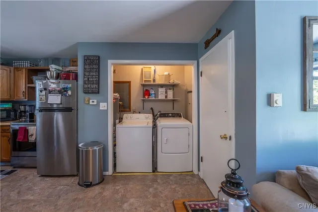 $419,000 | 3039-3041 Oneida Street, Paris, NY 13456