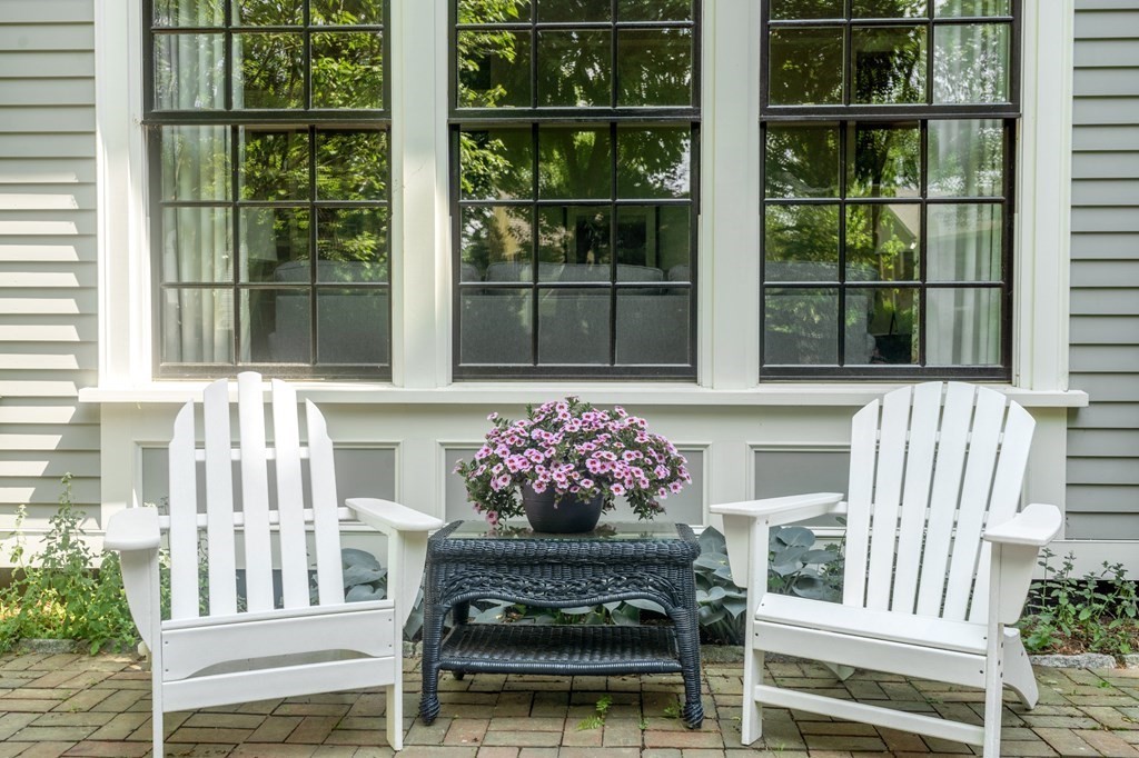 102 Sudbury Road Concord, MA 01742 - Photo 28 of 37 Gallery Image 28