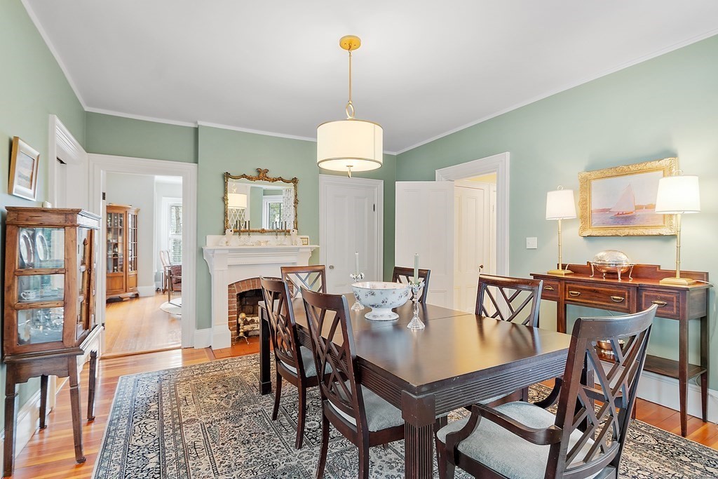 102 Sudbury Road Concord, MA 01742 - Photo 8 of 37 Gallery Image 8