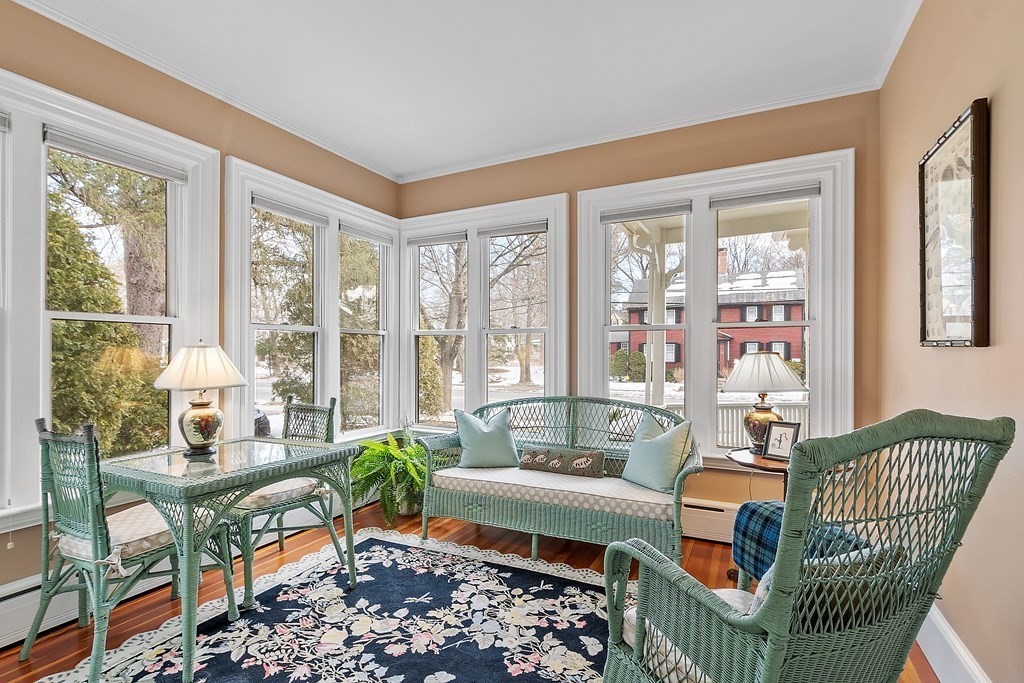 102 Sudbury Road Concord, MA 01742 - Photo 9 of 37 Gallery Image 9