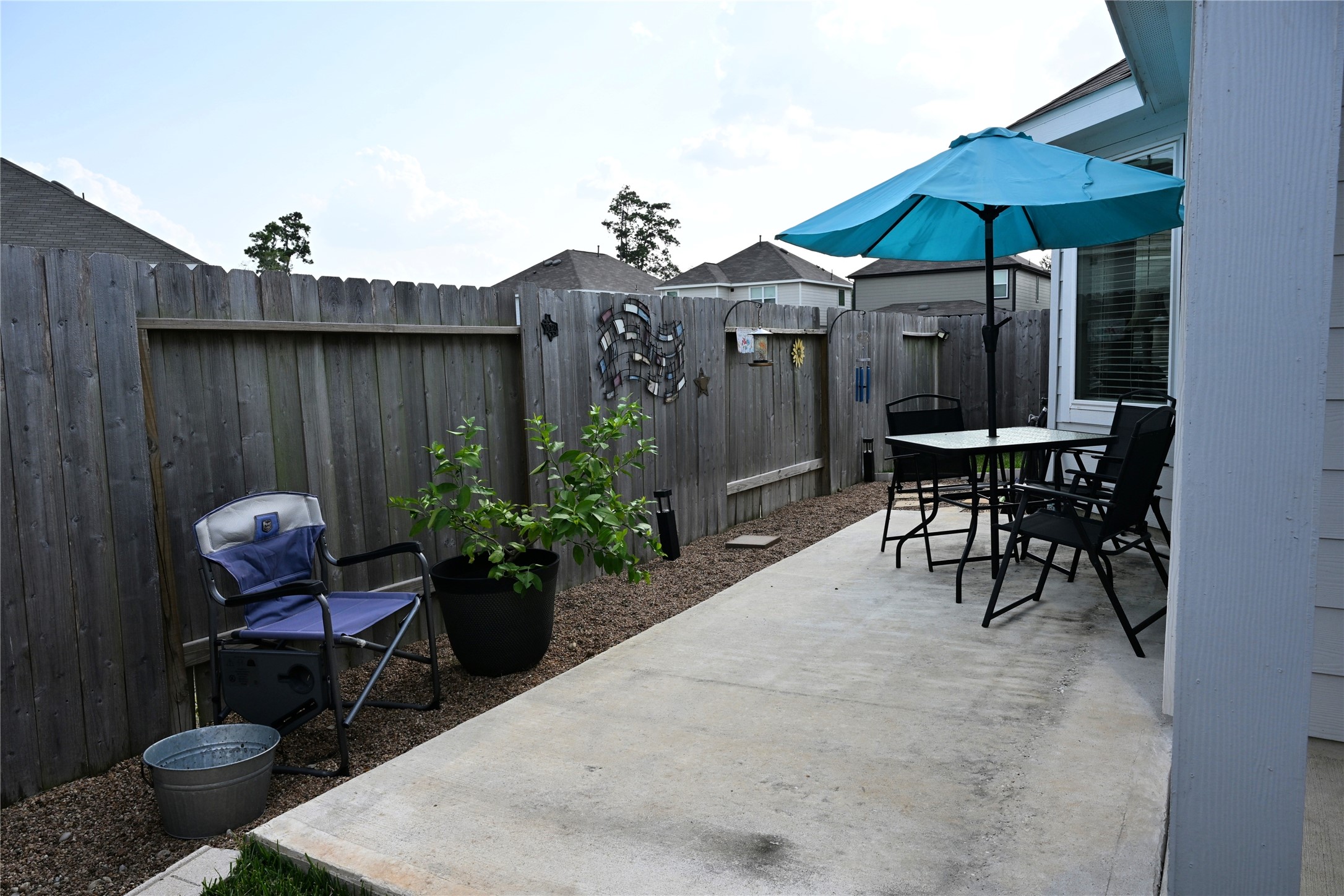 2441 Shellcracker Drive Conroe, TX 77384 - Photo 6 of 40 Gallery Image 6