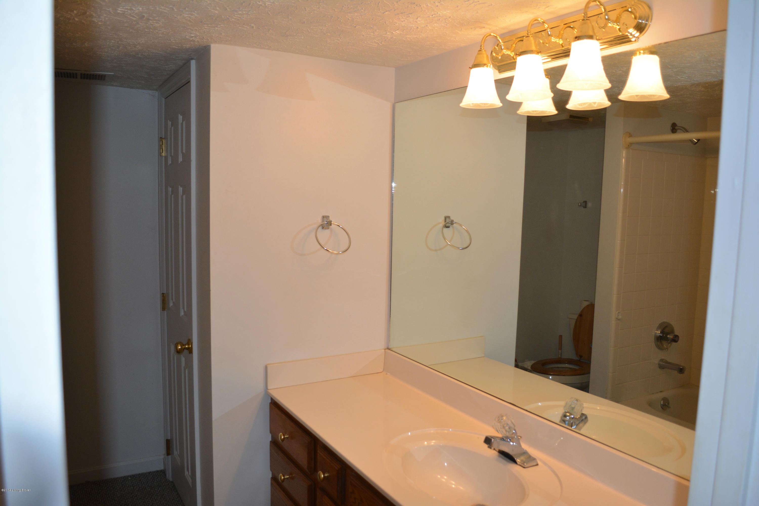 935 Pilcher Road Frankfort, KY 40601 - Photo 15 of 24 DSC_0288