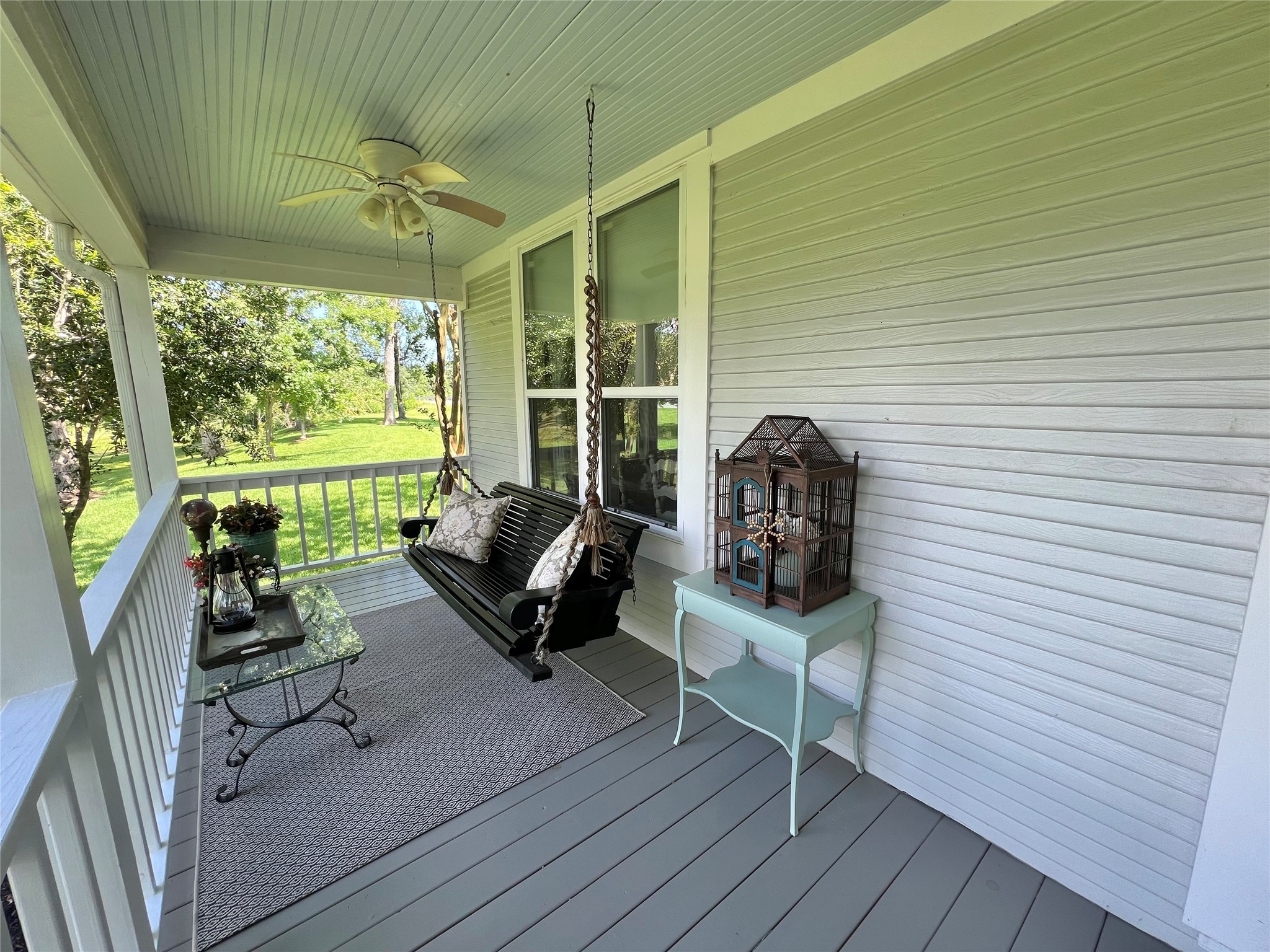 560 Jimmy Phillips Boulevard Angleton, TX 77515 - Photo 31 of 38 a view of a chairs in the balcony